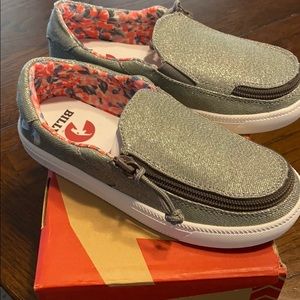 Girls size 1 Billy zipper shoes
